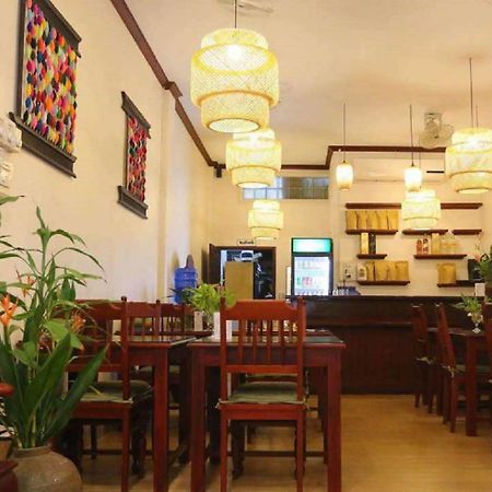 Sanga Hostel Паксе Екстер'єр фото