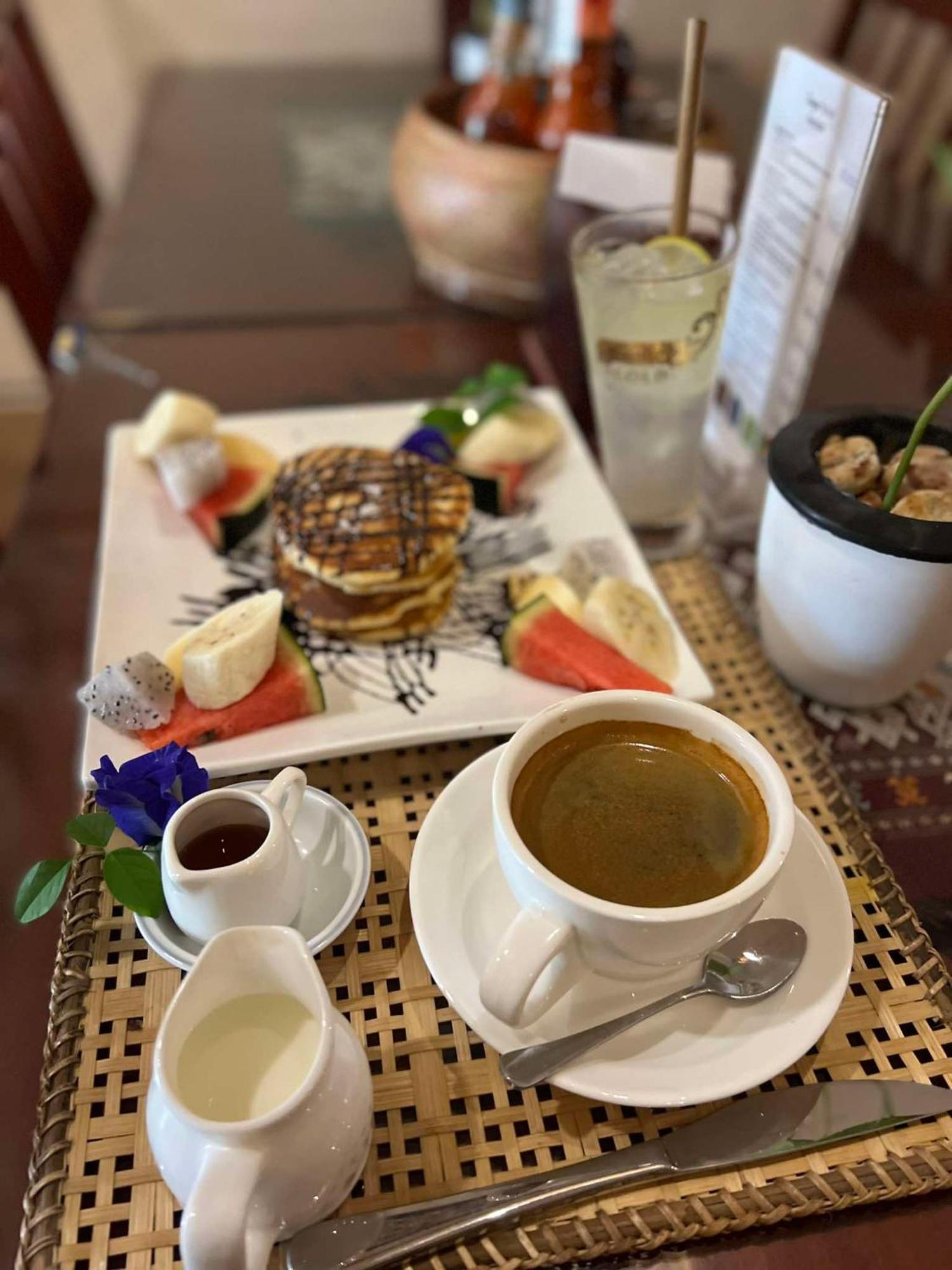 Sanga Hostel Паксе Екстер'єр фото
